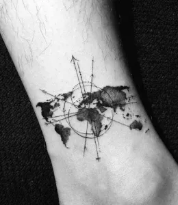 Compass-Tattoo-Design-Ideas-28