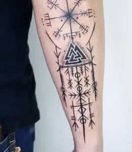 Compass-Tattoo-Design-Ideas-56