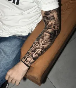 Angel-Tattoo-Design-Ideas-37