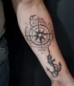 Compass-Tattoo-Design-Ideas-12