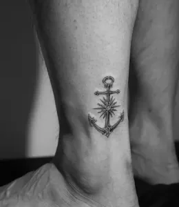 Compass-Tattoo-Design-Ideas-14