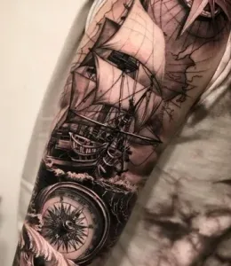 Compass-Tattoo-Design-Ideas-38