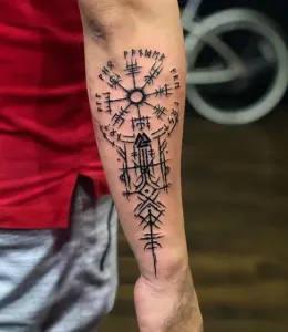 Compass-Tattoo-Design-Ideas-6
