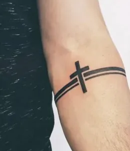 Cross-Tattoo-Design-Ideas-29