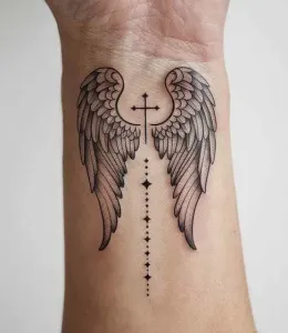 Cross-Tattoo-Design-Ideas-39
