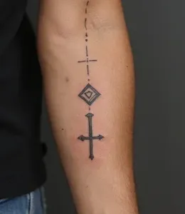 Cross-Tattoo-Design-Ideas-54