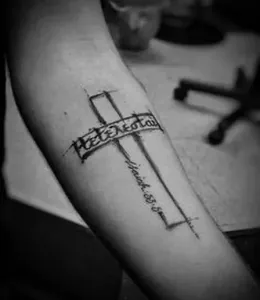 Cross-Tattoo-Design-Ideas-7