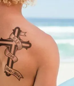 Cross-Tattoo-Design-Ideas-9