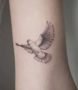 Dove-Tattoo-Design-Ideas-20