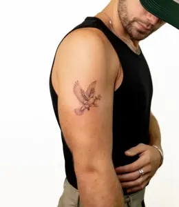 Dove-Tattoo-Design-Ideas-24