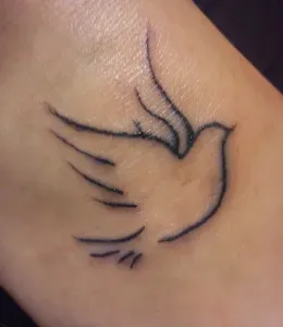 Dove-Tattoo-Design-Ideas-28