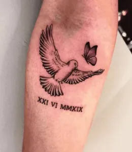 Dove-Tattoo-Design-Ideas-30