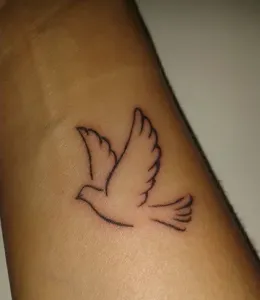 Dove-Tattoo-Design-Ideas-37