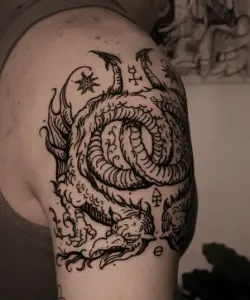 Dragon-Tattoo-Design-Ideas-and-Meanings-25