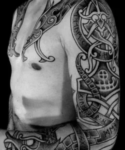 Dragon-Tattoo-Design-Ideas-and-Meanings-38