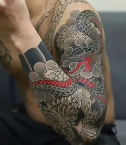 Flower-Tattoo-Design-Ideas-32