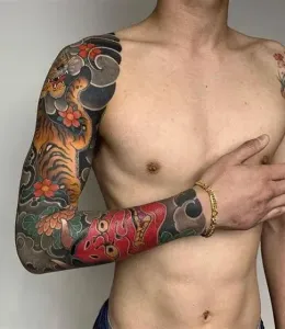 Flower-Tattoo-Design-Ideas-9