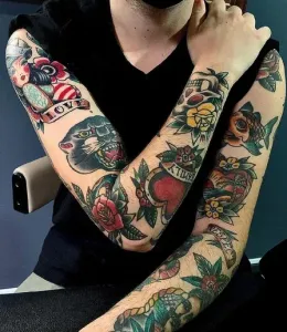 Heart-Tattoo-Design-Ideas-40