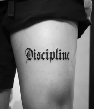 mens-thigh-tattoo-ideas-13