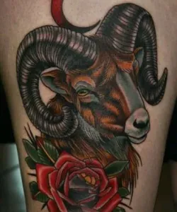 Moon-Tattoo-Design-Ideas-5