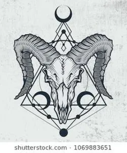 Moon-Tattoo-Design-Ideas-6