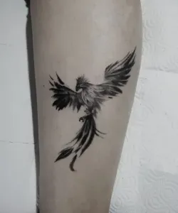 Phoenix-Tattoo-Design-Ideas-Meaningful-and-Inspiring-Designs-for-Every-Style-13