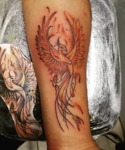 Phoenix-Tattoo-Design-Ideas-Meaningful-and-Inspiring-Designs-for-Every-Style-38