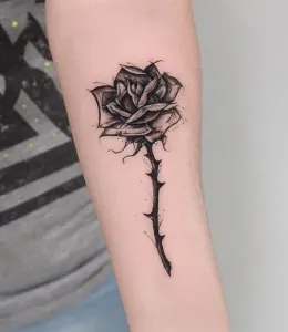 Rose-Tattoo-Design-Ideas-17